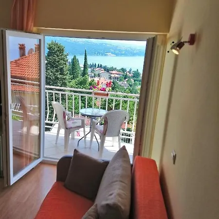 With A Parking Space - 7896 Opatija